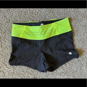 Roxy Shorts